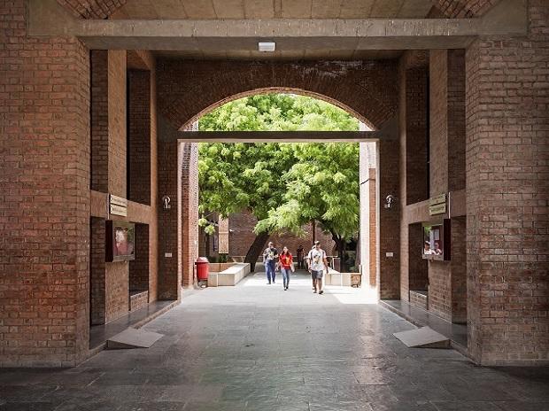 Gujarat: 11 more people test positive for Covid at IIM-A; tally reaches 81