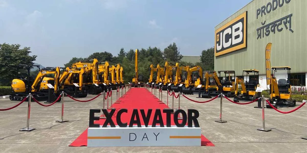 JCB introduces a new range of crawler excavators in Pune