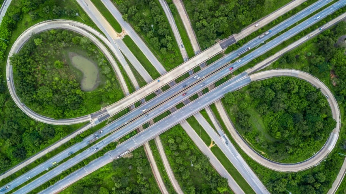 Maharashtra to build 5,267-km expressways across state