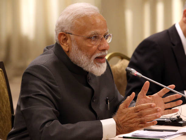 PM Modi invites CEOs to jointly work with India's oil and gas sector