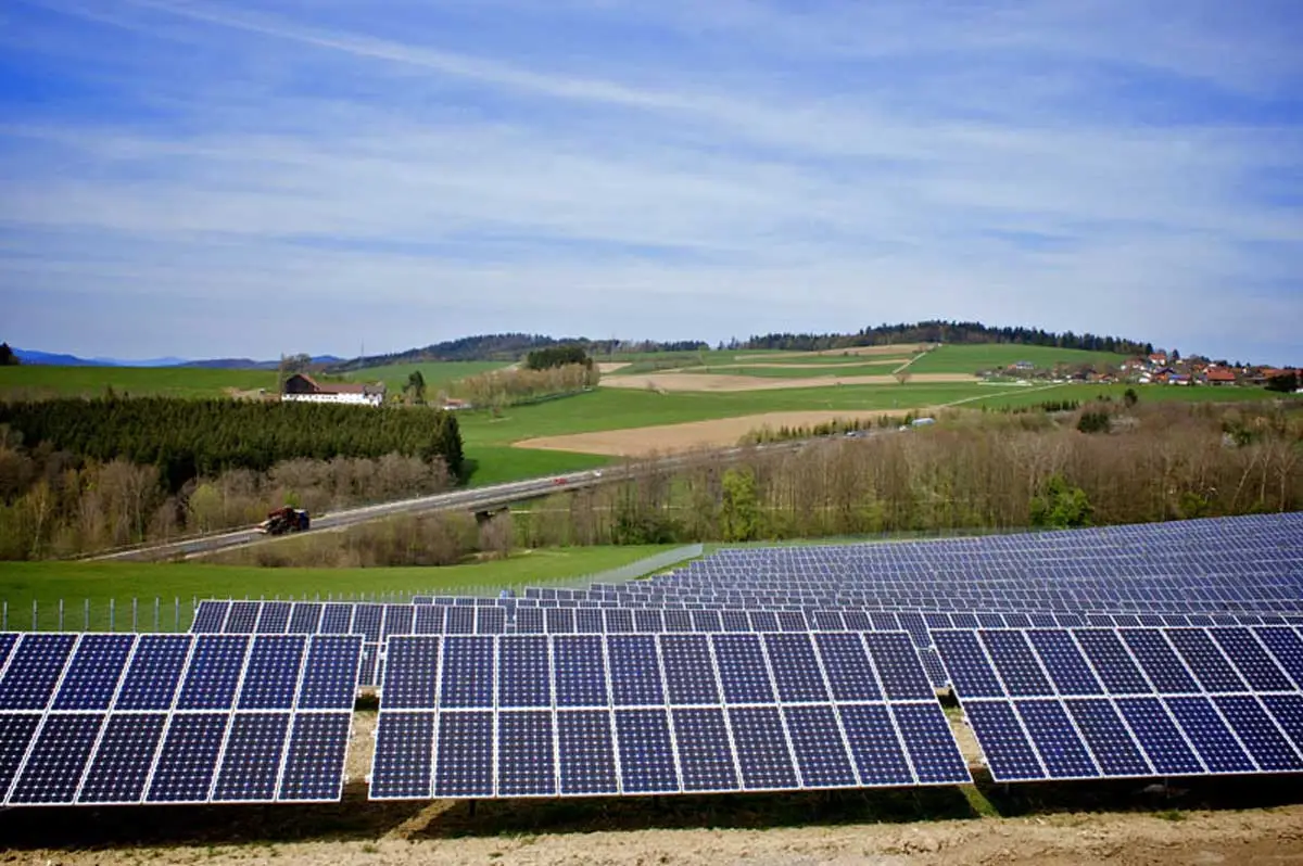 NHPC Partners with APGENCO for Green Energy Projects