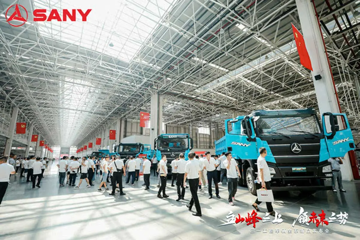 Sany unveils intelligent new energy dump trucks