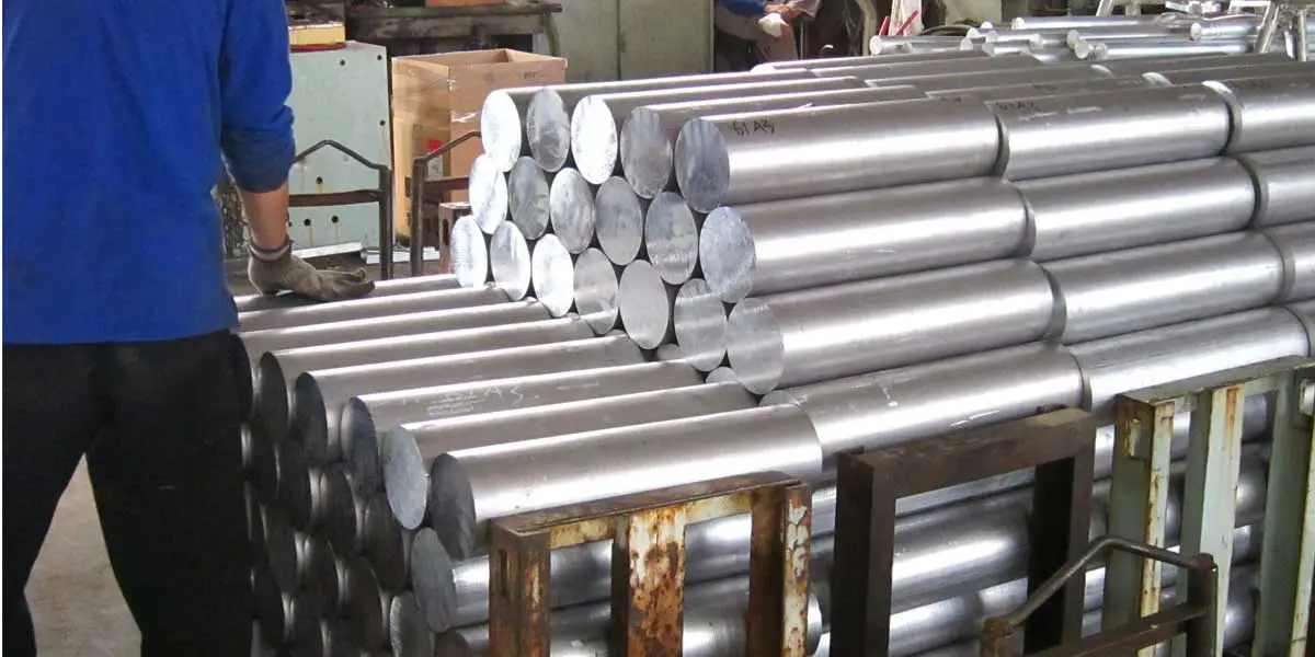 Jindal Stainless' quarterly net profit increased by 8% to Rs 3.29 bn