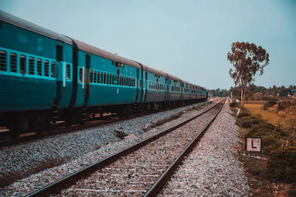 Indian Railways to buy 100,000 more wagons in next 3 years